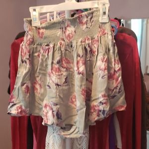 Fashion Nova Floral High-Waisted Shorts